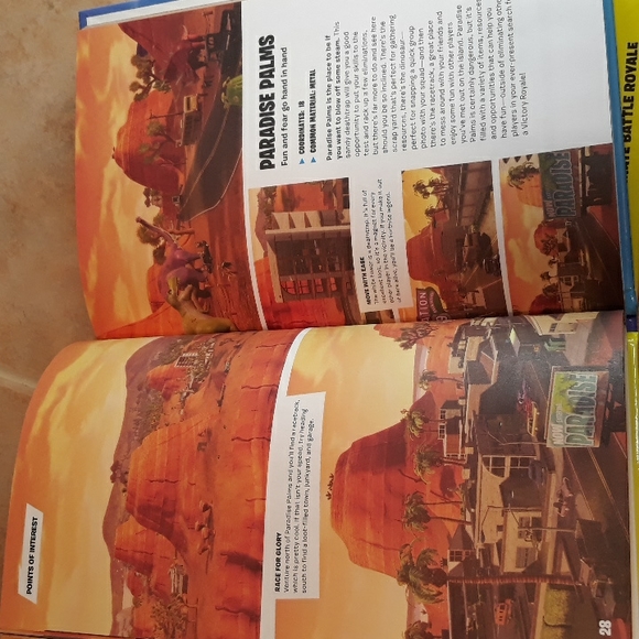 Official Fortnite Battle Royale Survival Guide Book - Picture 5 of 8